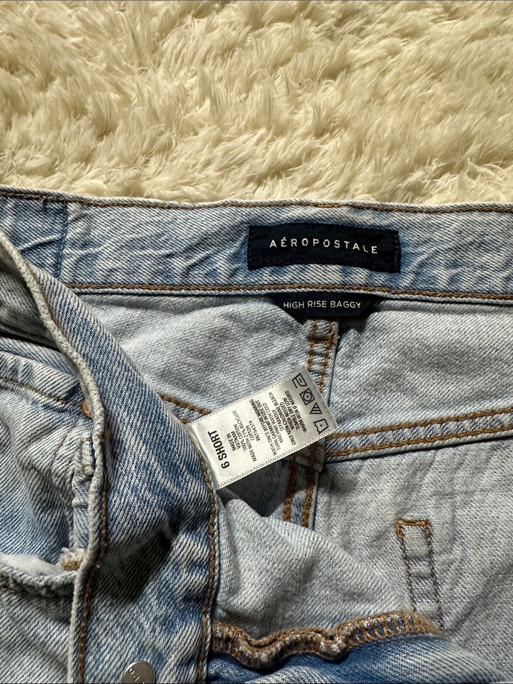 Aeropostale Light Blue High Rise Baggy Jeans 6 short